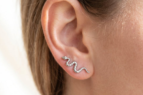 Piercing Orecchio Serpente